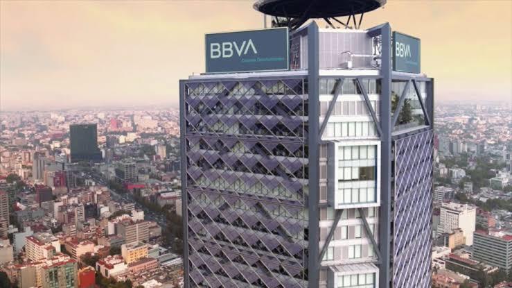 Usuarios reportan fallas en app de BBVA