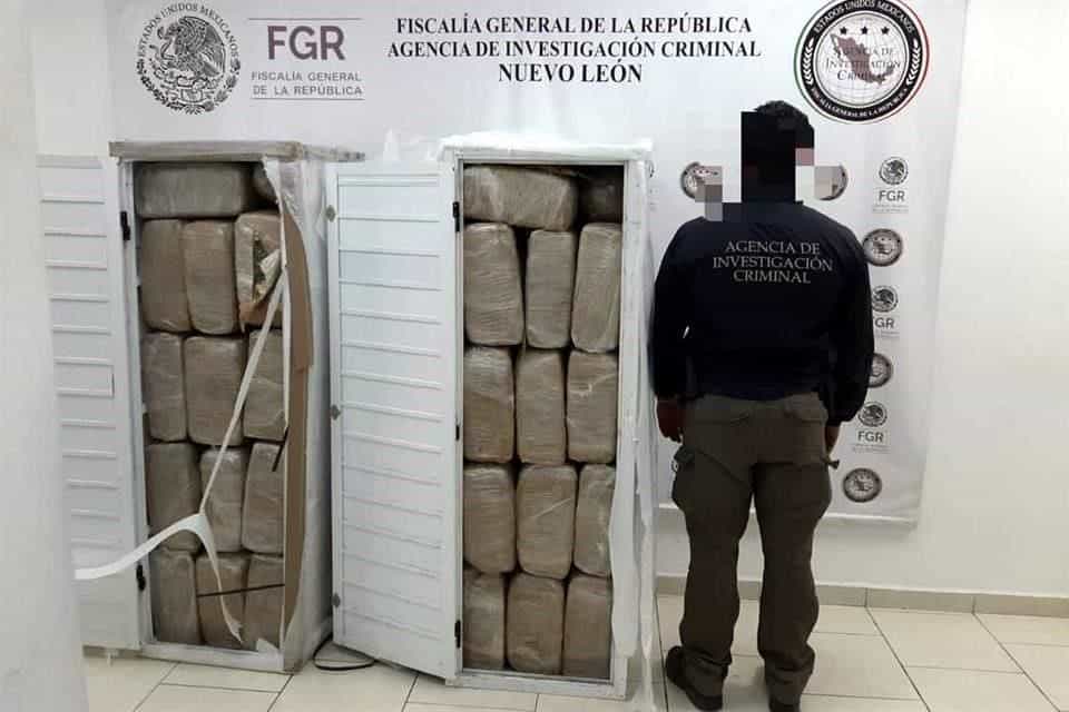 Decomisaron en 270 kilos de mariguana, que fueron enviados a través de una empresa de paquetería