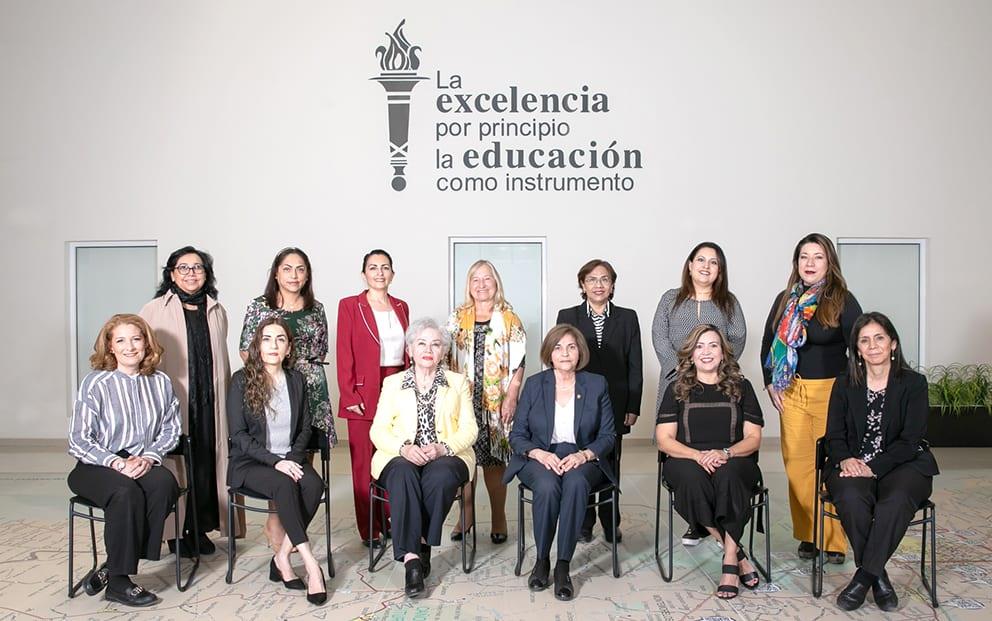 Destacan mujeres UANL en inventos y diseños