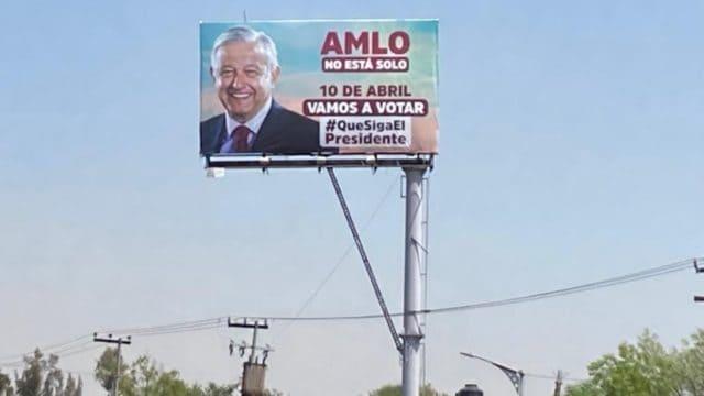 Ordena INE retirar propaganda de AMLO en 30 estados