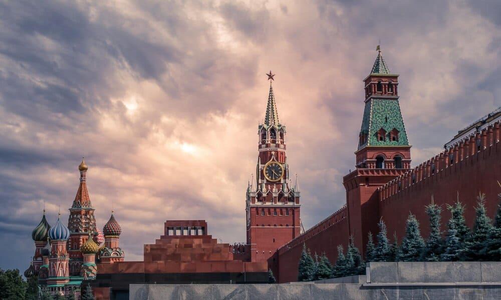 Rusia prohibe la compra de software extranjero