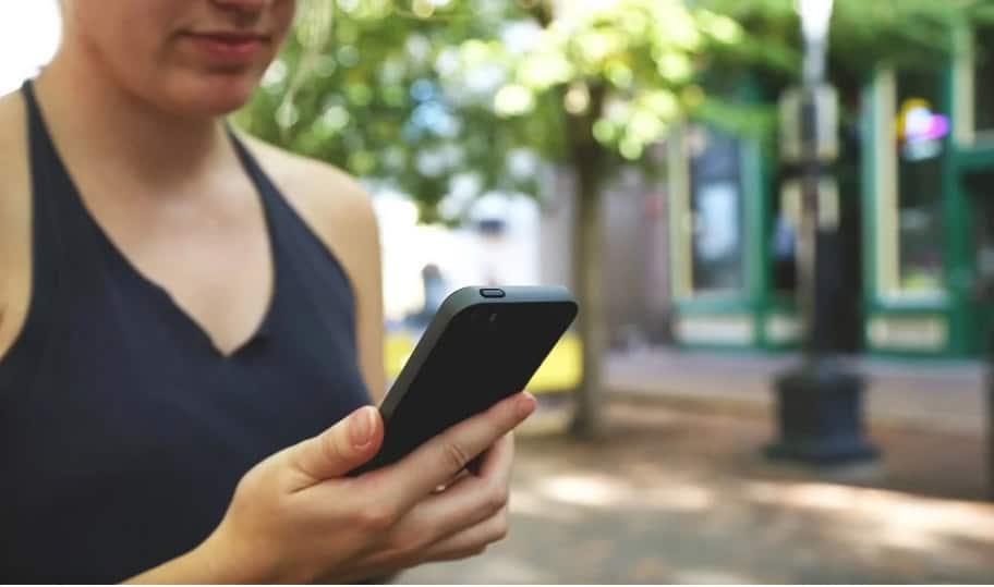 Usar el celular no provoca tumores cerebrales