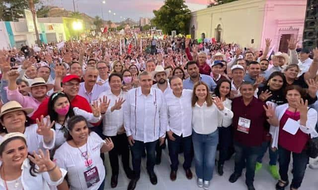 Denuncian que secretarios promueven revocación