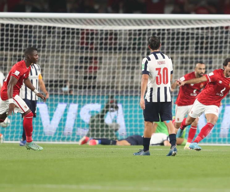 Padecerá ‘Tata’ en Qatar lo de Rayados en EAU