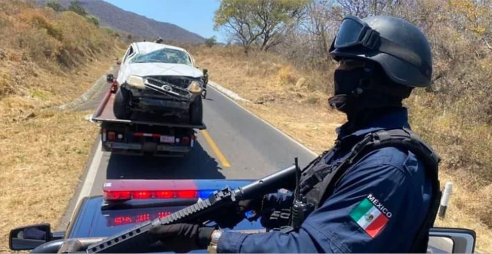 Dejan 5 muertos ataques a estatales y federales