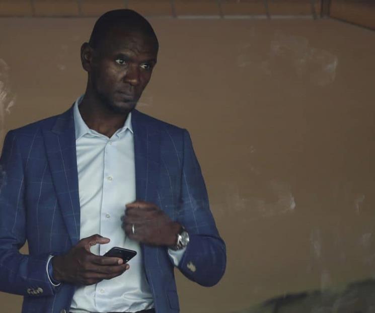 Investigan a Eric Abidal por compra de hígado
