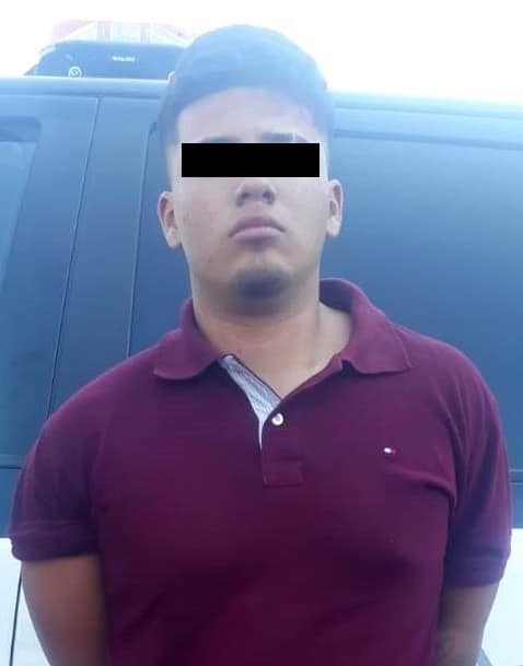 Arrestan a hombre que portaba algunos gramos de marihuana