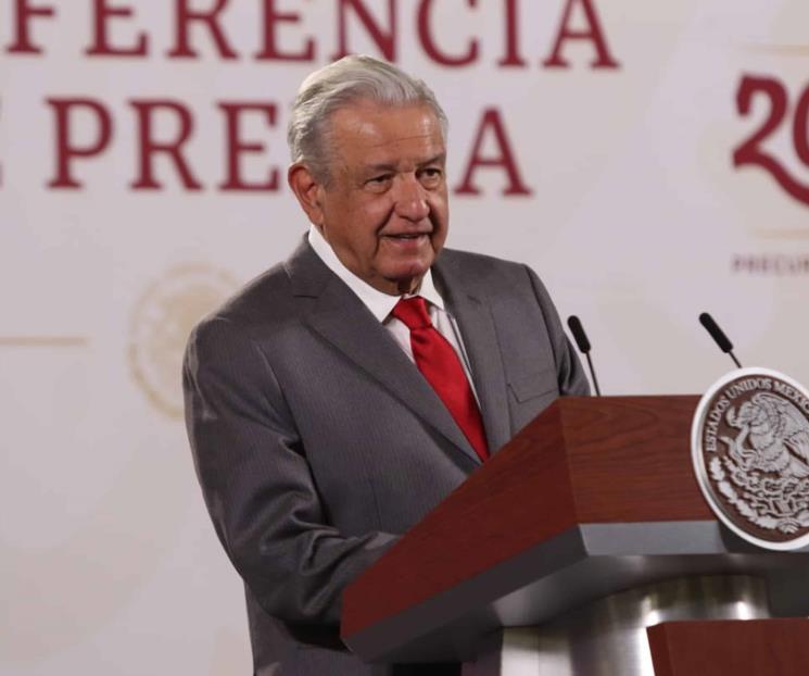 AMLO dice que el fondo de reforma es el precio de la luz