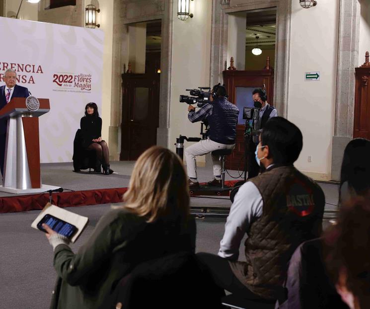 Se dará seguro social a periodistas: AMLO