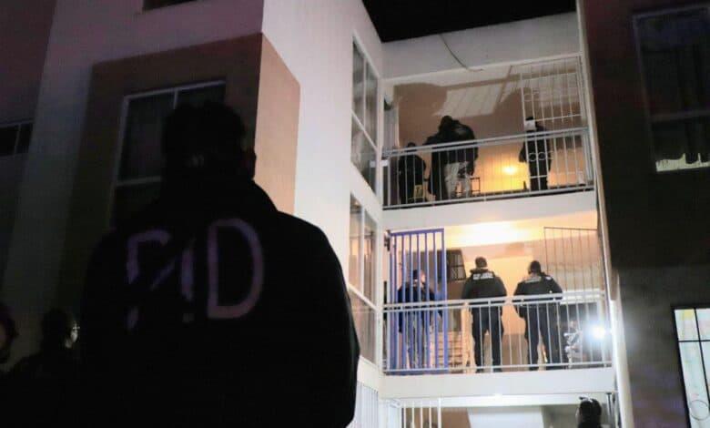 Catean 12 departamentos tras muerte de niña