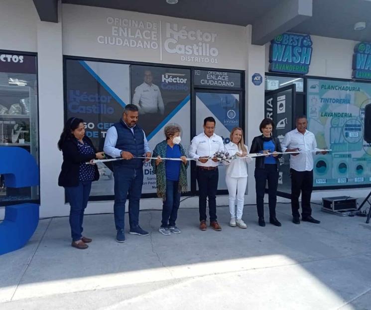 Inaugura Héctor Castillo su comité de gestoría