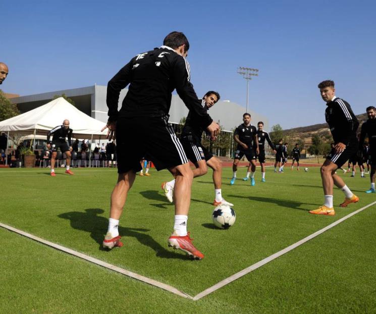 Van Soteldo, Nico, Charly e Igor de inicio ante Gallos
