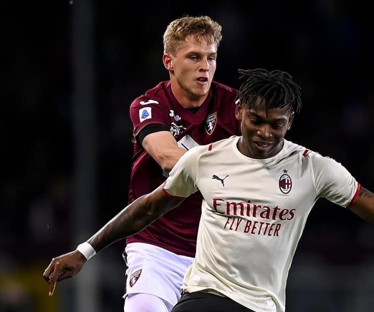 Empata AC Milán y se alejan a dos de Inter en Serie A