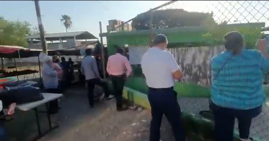 Arranca con atrasos consulta en Escobedo