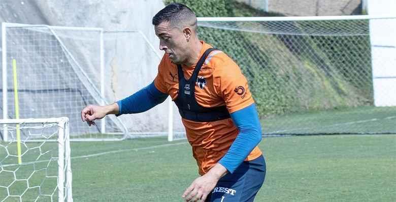 Recupera Rayados a Rogelio Funes Mori