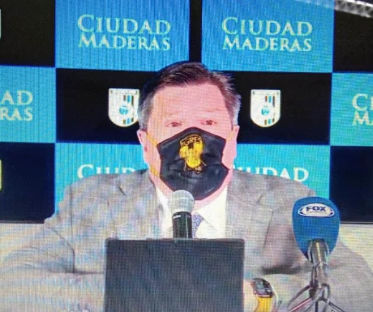 Orgulloso y feliz Herrera por triunfo con 9 jugadores