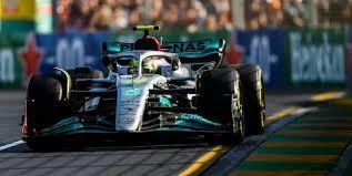 Quiere Hamilton que Mercedes aspire al triunfo en Imola