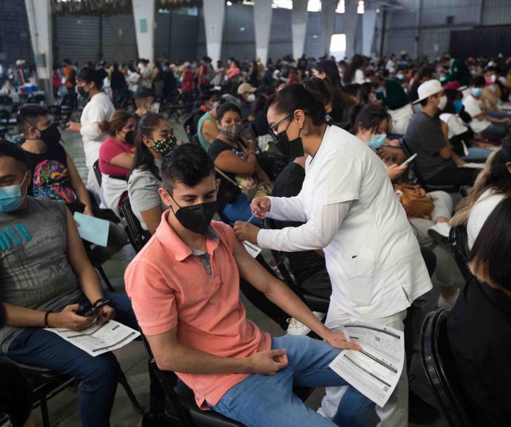 Urge a implementar jornada masiva de vacunación contra Covid