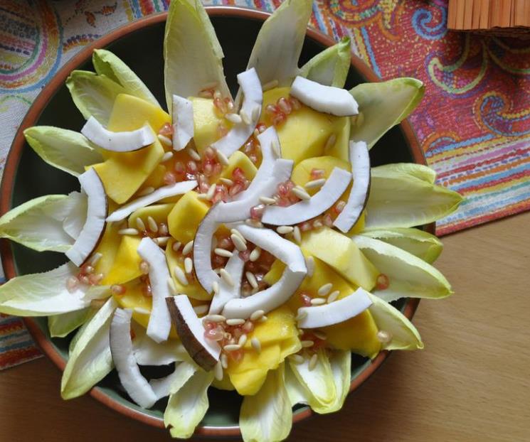 Tres ensaladas de fruta para aminorar el calor de primavera
