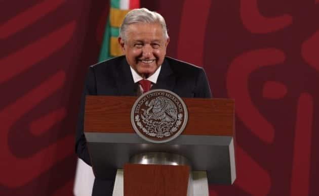 AMLO recomienda AMLOcipina a adversarios del AIFA