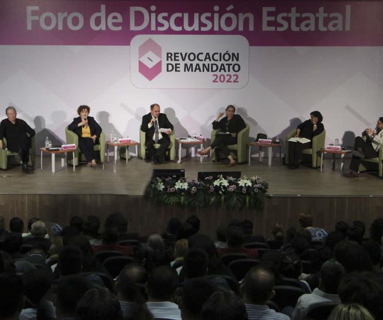 Instan discutir y participar en la revocación de mandato
