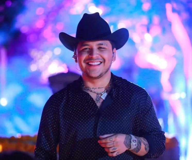 Nodal sí lanzará dueto con Belinda… pero con otra cantante