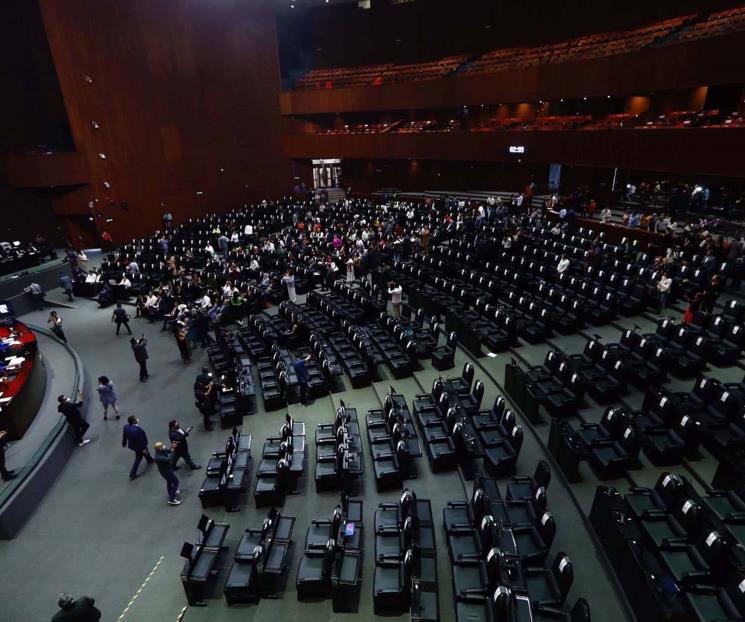 Va por México abandona pleno en discusión de la Ley Minera Va por México abandona pleno en discusión de la Ley Minera