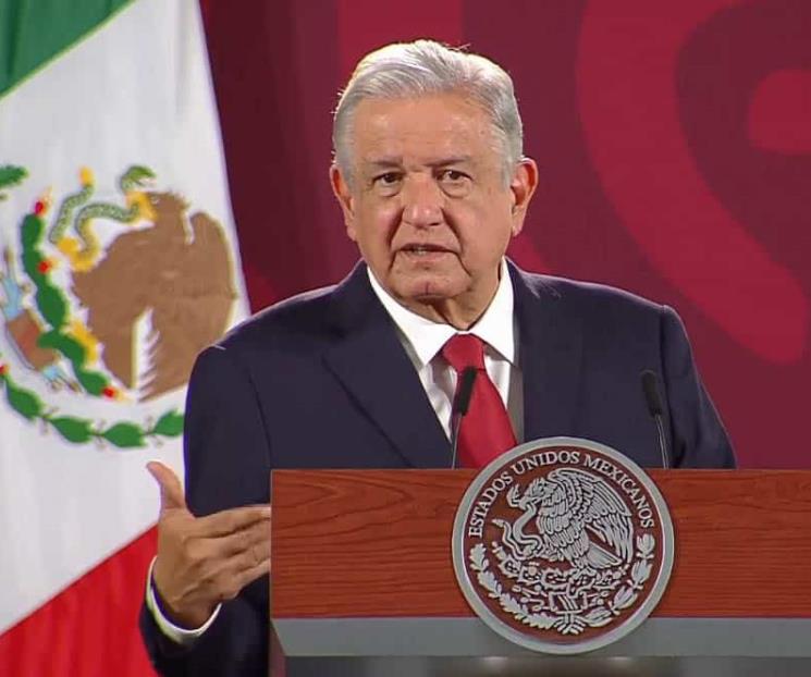AMLO celebra descenso de muertes por Covid
