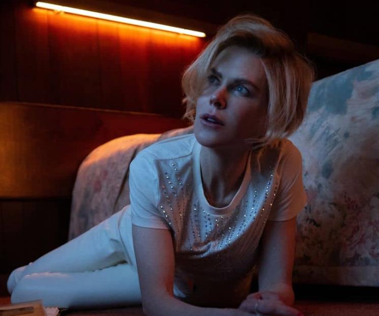 Nicole Kidman come hasta fotos en Roar