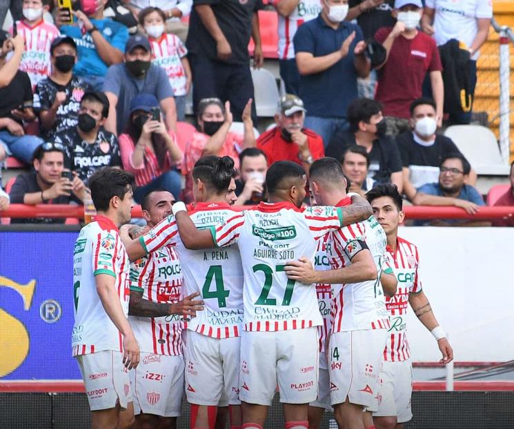 Rayos frenan a Tigres