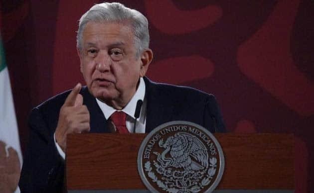 Se revisarán contratos de gobiernos pasados, dice AMLO