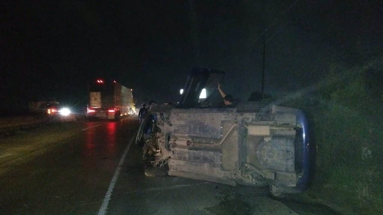 Un hombre terminó con lesiones de consideración, al volcar su automóvil en Allende