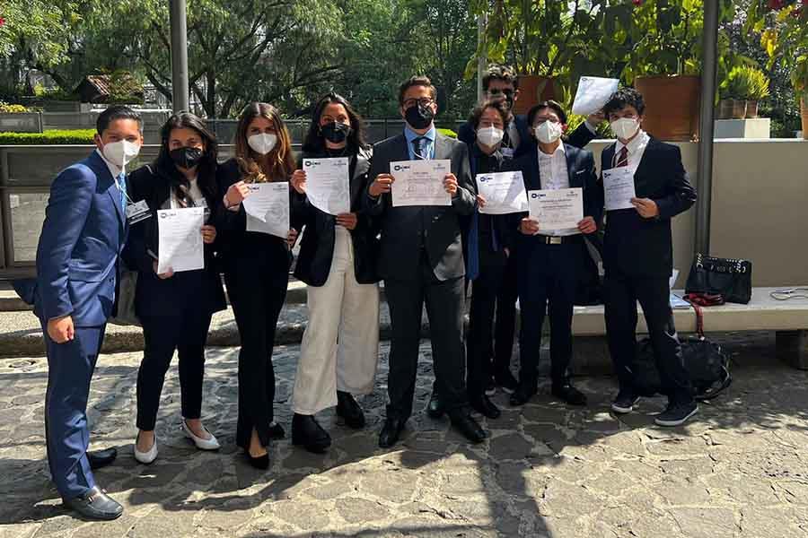 Estudiantes Tec reconocidos en debate bajo Modelo ONU