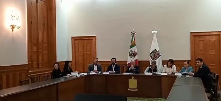 Se reúne Karla Quintana con autoridades estatales