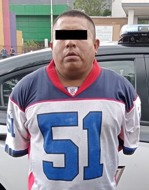 Arrestado tras ser acusado de realizar tocamientos a una mujer cuando viajaban en un transporte urbano