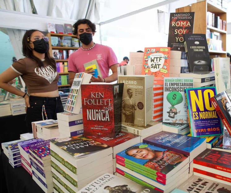 Inauguran la Fiesta del Libro y la Rosa 2022