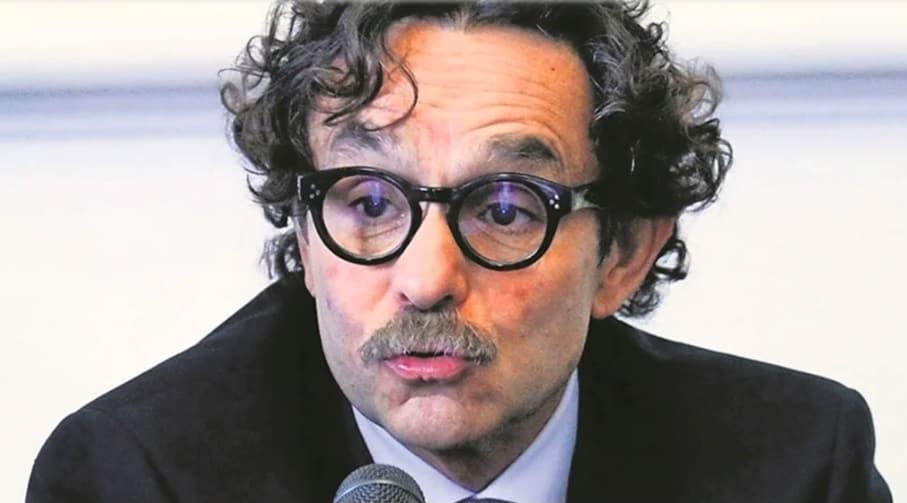 Ordenan a Quadri disculparse y tomar curso contra violencia