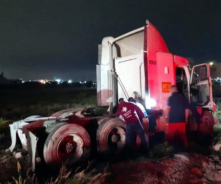 Accidente en Apodaca deja cuatro personas lesionadas