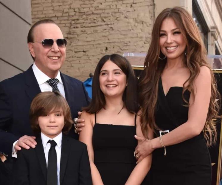 Pospone Thalía la fiesta de XV años de su hija