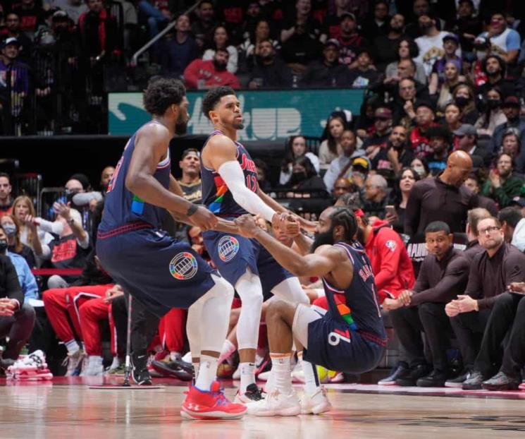 Se niegan a morir los Raptors y vencen a 76ers
