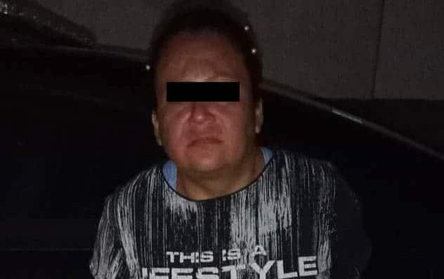 Detienen a mujer por acuchillar a hijo
