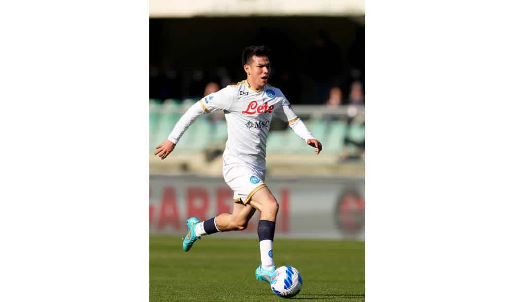 Brilla Chuky Lozano en derrota del Napoli
