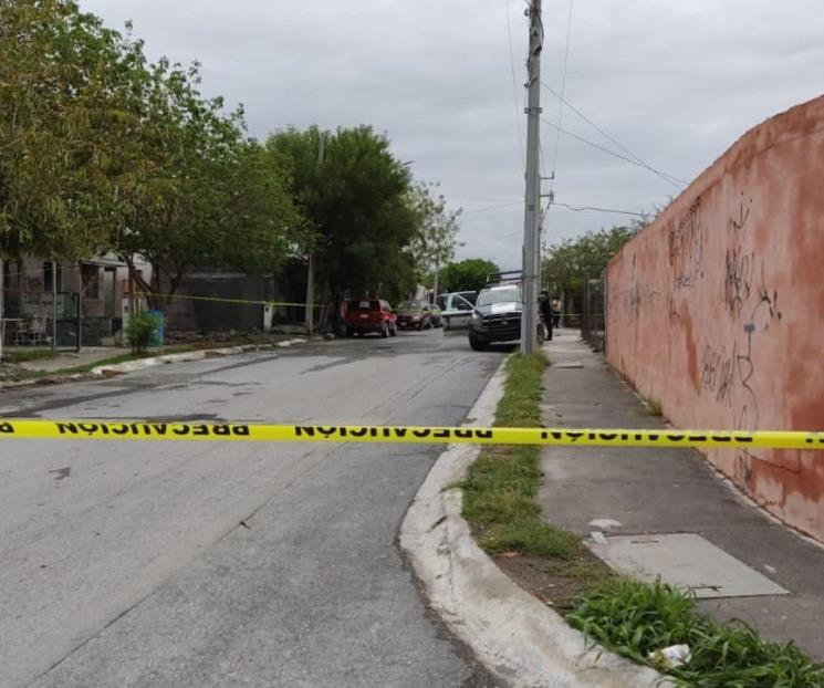 Mujer resulta ilesa tras ser agredida a balazos en SC Mujer resulta ilesa tras ser agredida a balazos en SC