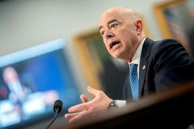 Estados Unidos lidia con un sistema migratorio roto
