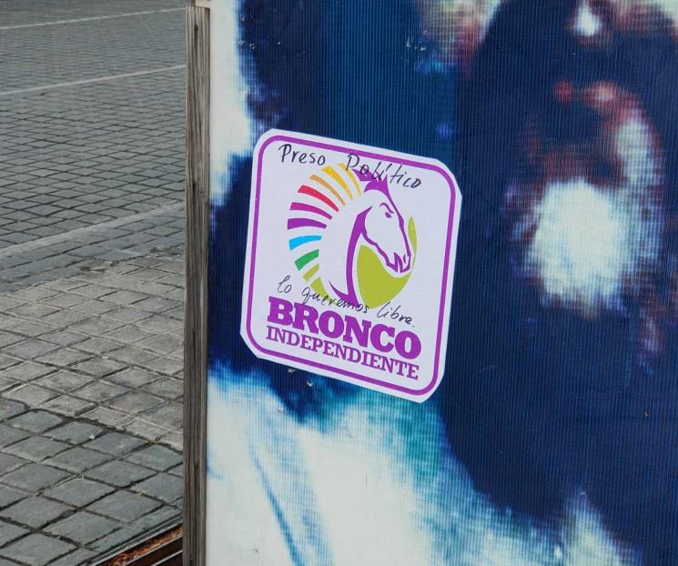 Aparecen calcomonías en apoyo al Bronco