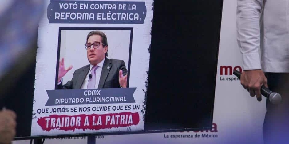 Ordena INE retirar material con frase traidores a la patria