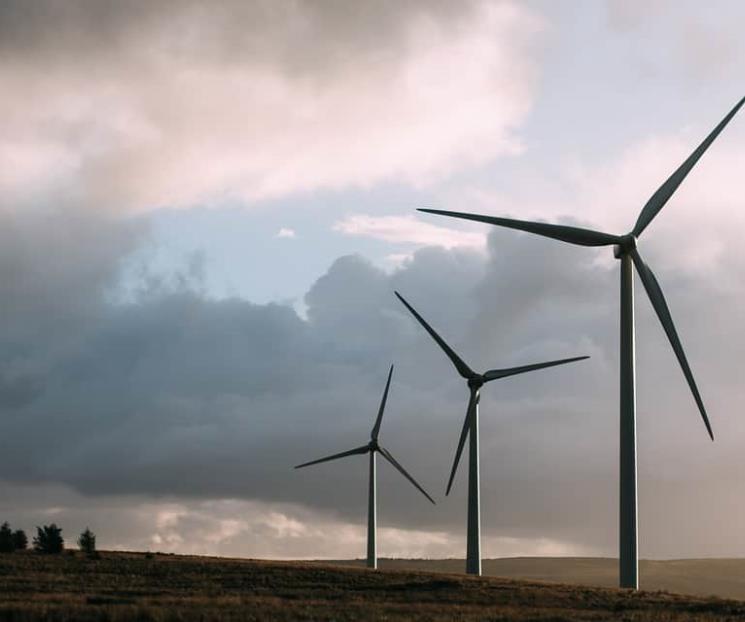Dialogarán AMLO y empresas de autoabasto eléctrico