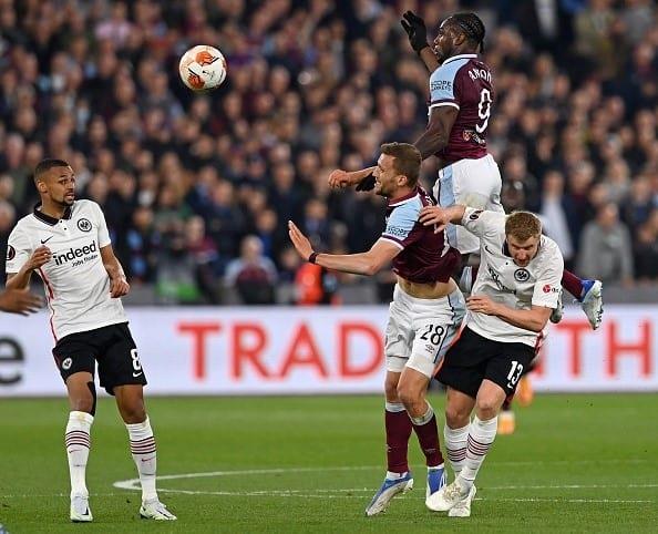 Saca Frankfurt ventaja en ida de Semis en UEL