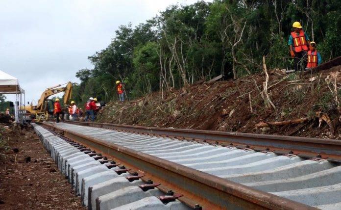 Amaga AMLO con expropiar terrenos para Tren Maya