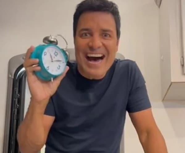 Abre Chayanne su cuenta en Tik Tok